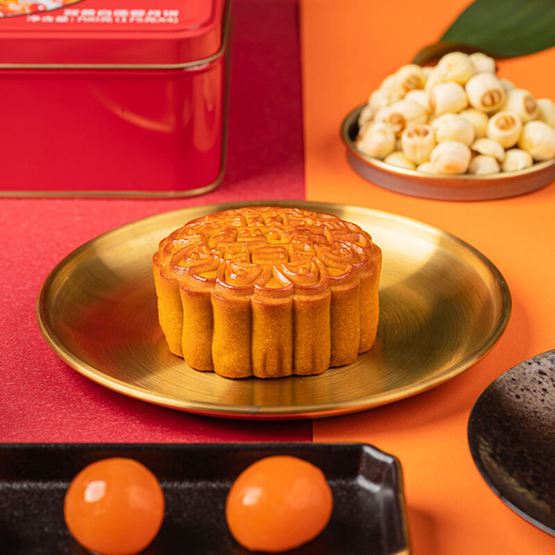 趣香 雙黃白蓮蓉廣式月餅 175g 禮盒裝包裝禮盒產品包裝創(chuàng)意設計欣賞(圖5)