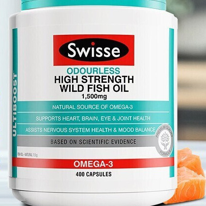 Swisse 斯維詩 Ultiboost 無腥味高濃度野生魚油膠囊 400粒*3瓶保健產(chǎn)品包裝創(chuàng)意設(shè)計欣賞(圖3)