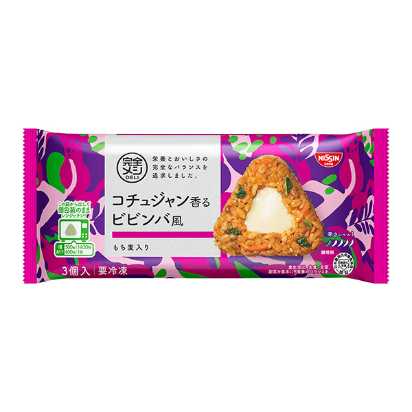 包裝設計欣賞冷凍完全飯DELI ＜辣醬香的拌飯風＞飯團(日清食品) (圖1)